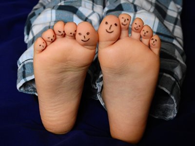 feet-gb7b2ea1df_1280.jpg feet-gb7b2ea1df_1280.jpg